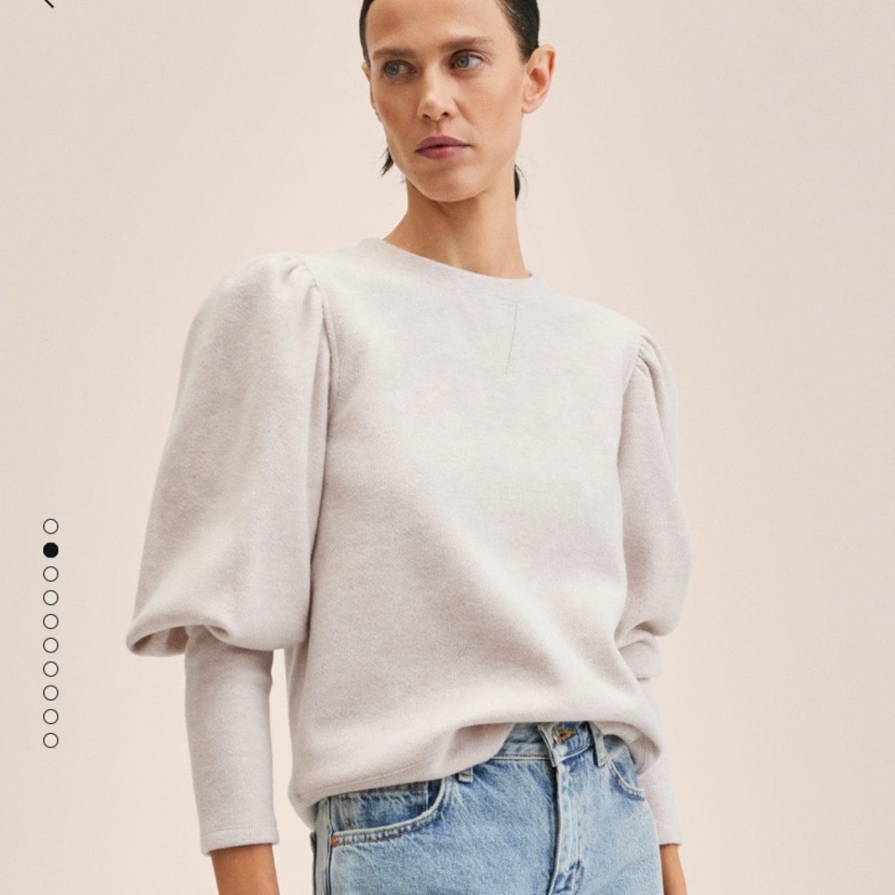Puffed sleeve Sweat shirt